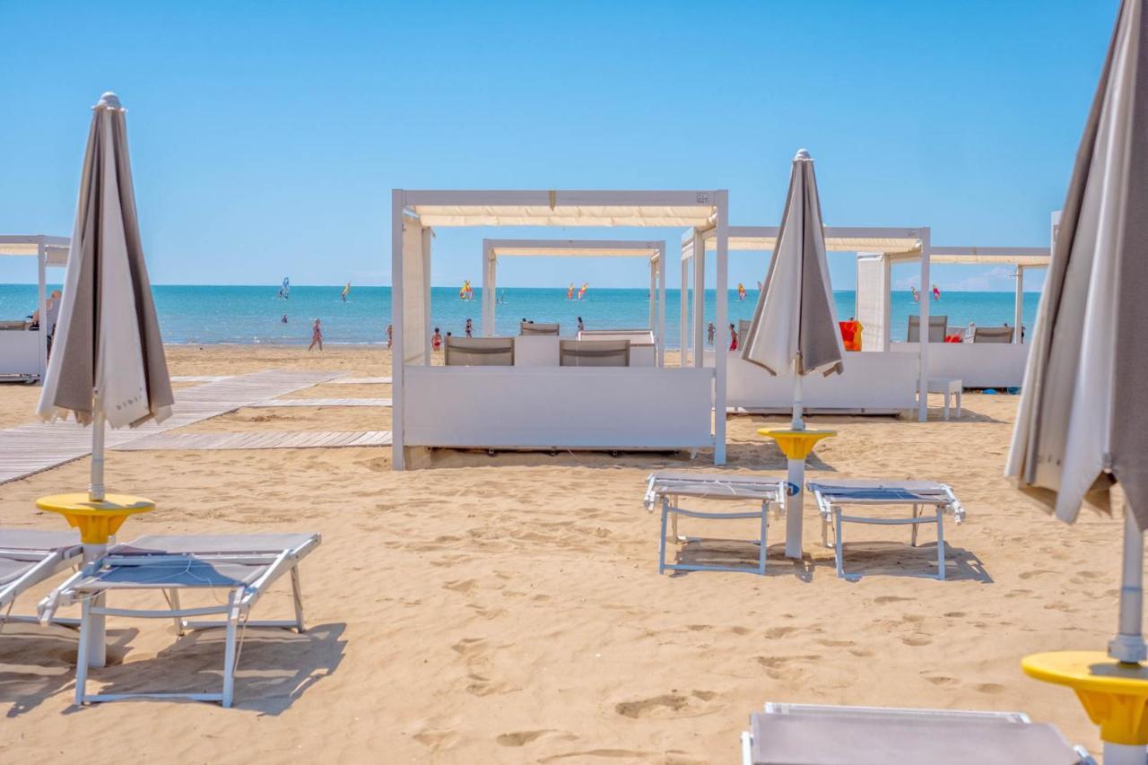 Bosco Canoro Bibione Resort Екстер'єр фото
